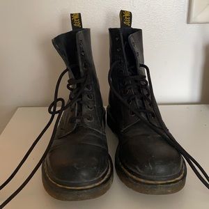 Dr. Martens Size 8.5